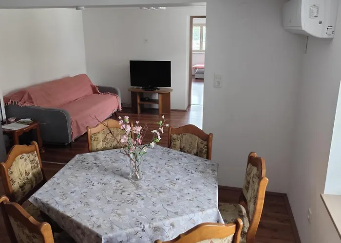 Appartement Blaue Haus- A Kék Ház Kovacshida